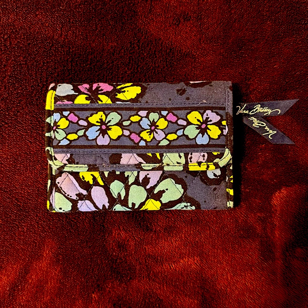Vera Bradley tri fold wallet